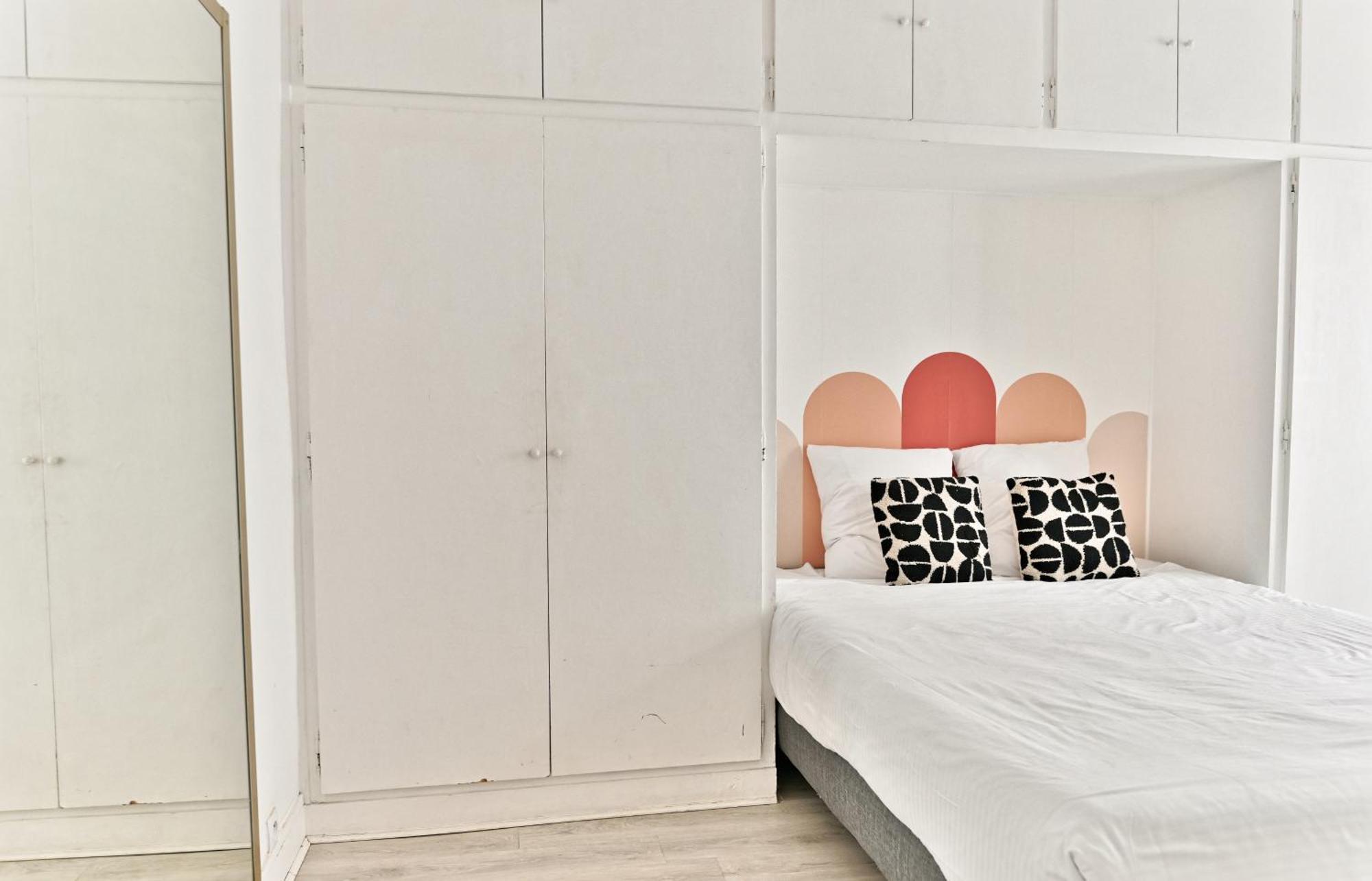2 Pieces #toureiffel #invalides Appartement Parijs