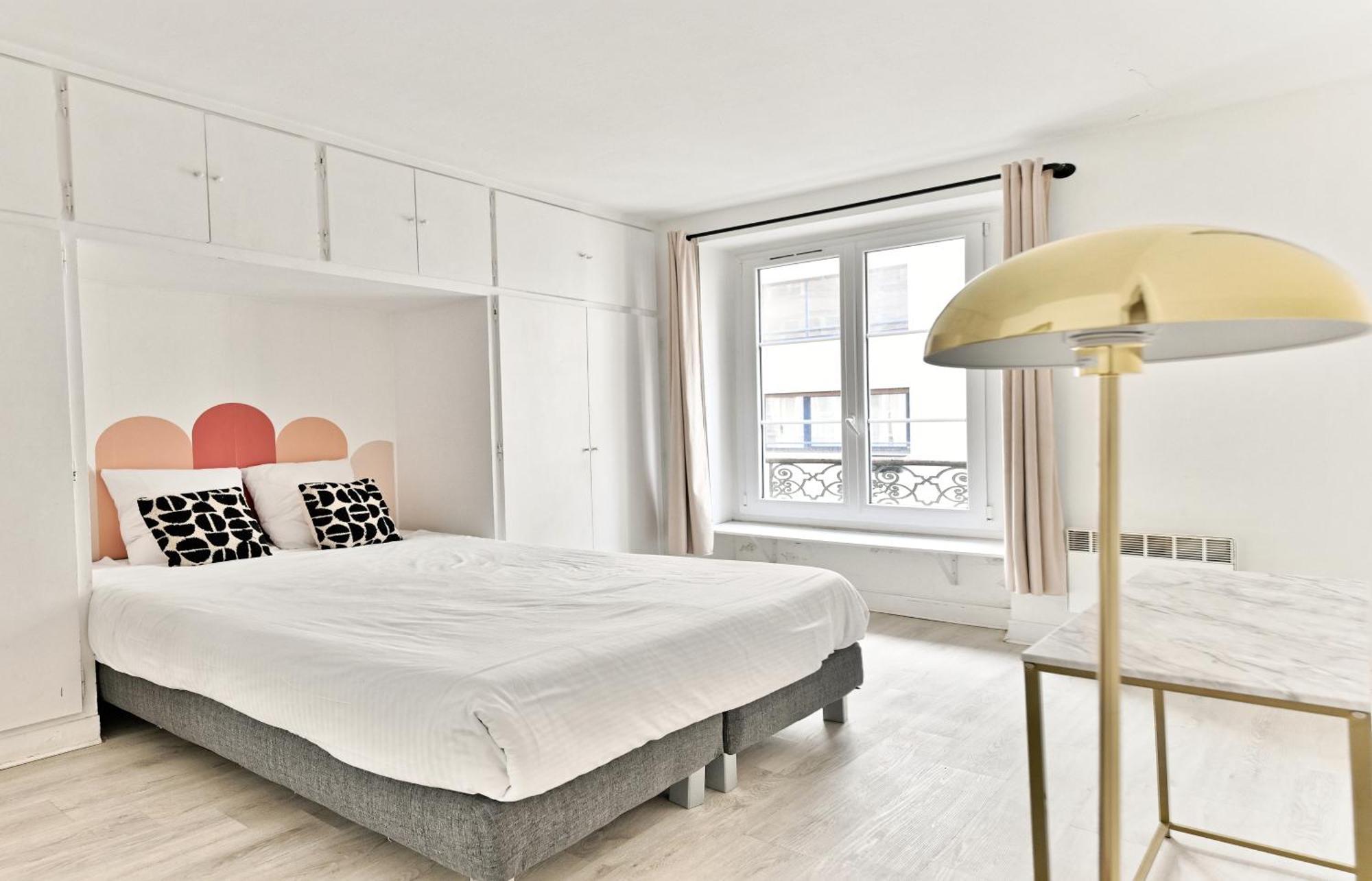 Appartement 2 Pieces #toureiffel #invalides